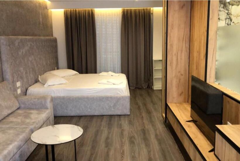 בית מלון כפרי Bar Restorant Ylli