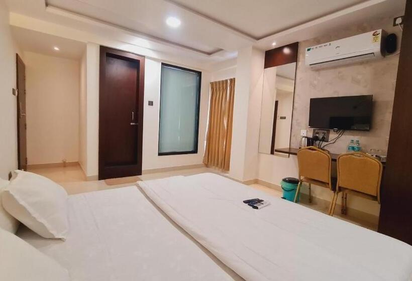 בית מלון כפרי Elegance Inn