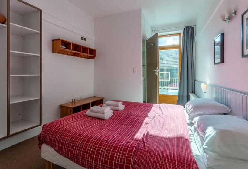 בית מלון כפרי Les Aravis