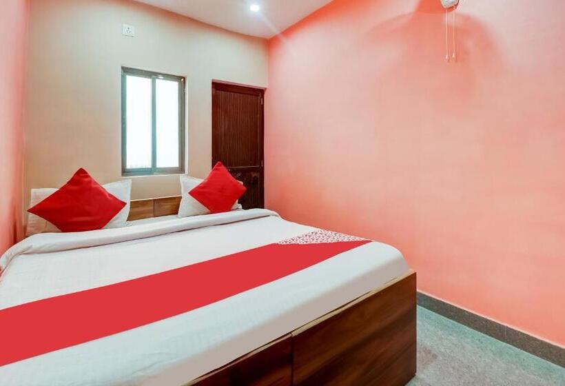 בית מלון כפרי Oyo Flagship Shree Laxmi Guest House