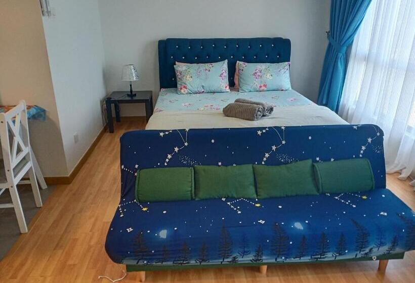 Imperium Residence Tanjung Lumpur Seaview Studio Hafiz