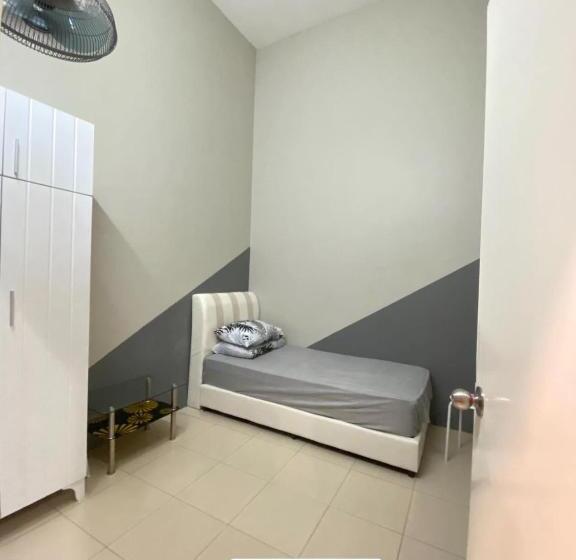 پانسیون Dz Guest House