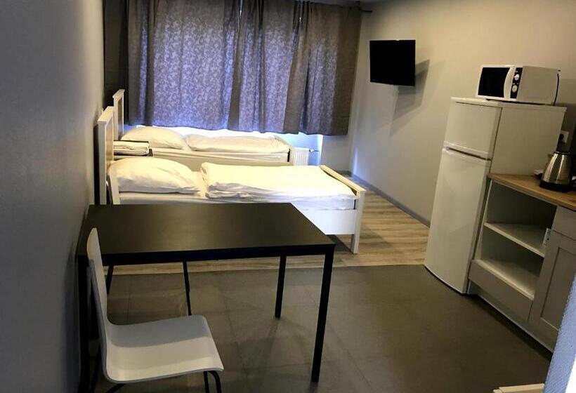ペンション Engelsburg   Apartments   Ferienwohnungen
