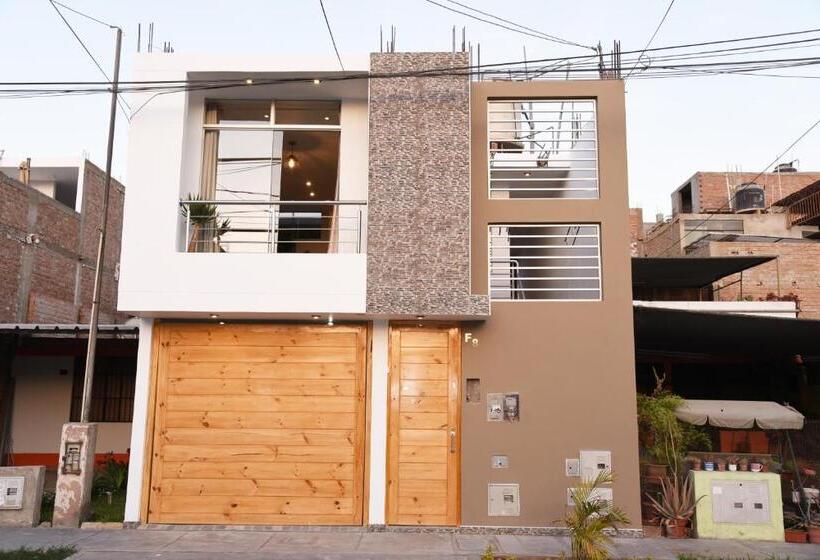 بنسيون Hermosa Habitación C/ Baño Privado   Huacachina