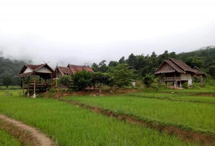 بنسيون Poopha Home Stay