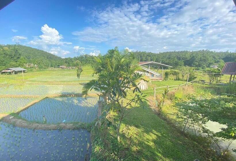 بنسيون Poopha Home Stay