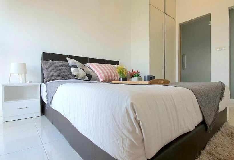 Tropics Damansara Residence By Beestay [3 Pax]