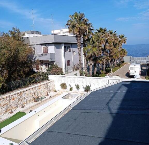 تختخواب و صبحانه Casa Al Mare Luxury