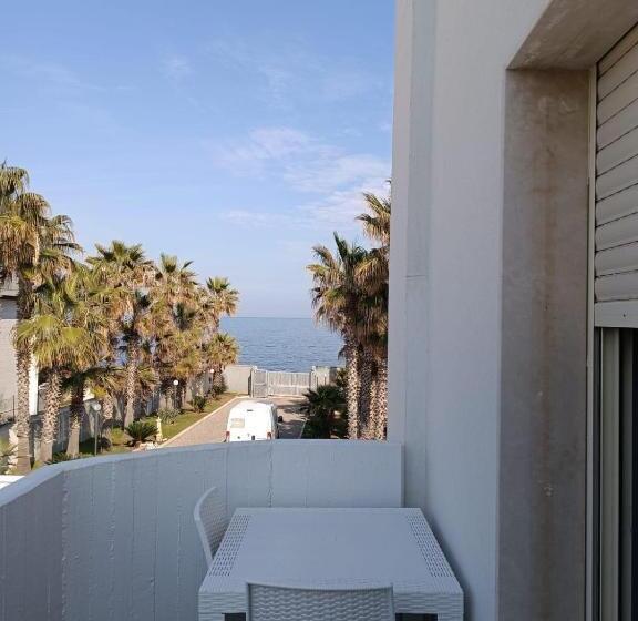 تختخواب و صبحانه Casa Al Mare Luxury
