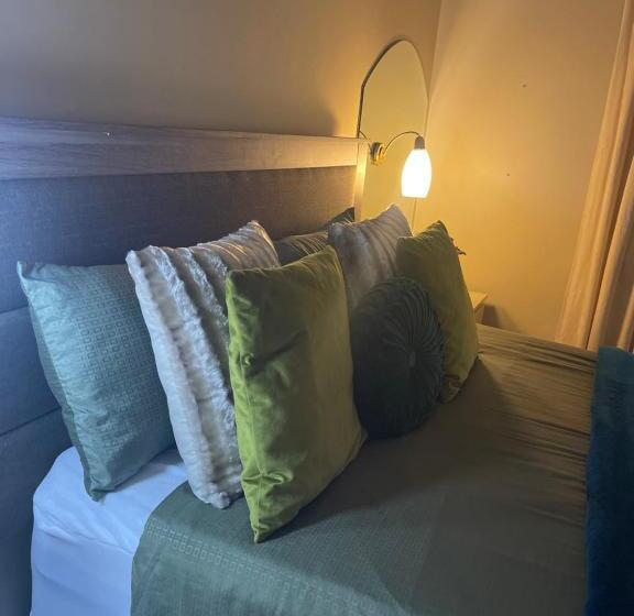 Bed and Breakfast Sgele Guesthouse & Events