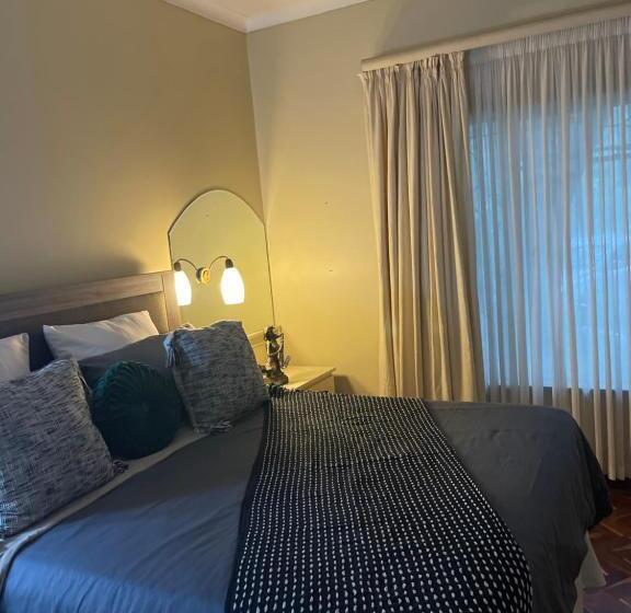 Bed and Breakfast Sgele Guesthouse & Events