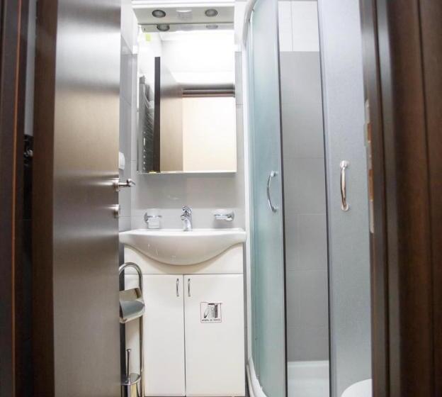 تختخواب و صبحانه Stara Varos,sobe