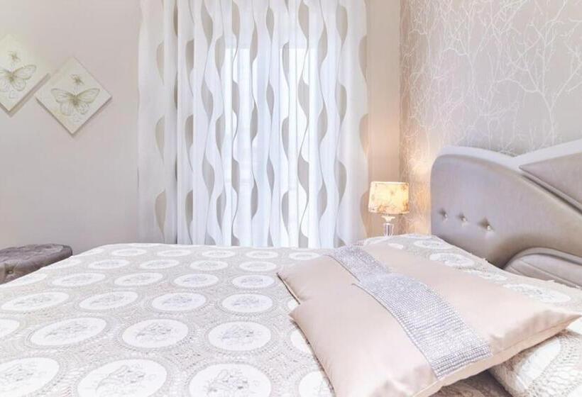 مبيت وإفطار Villa Nadia