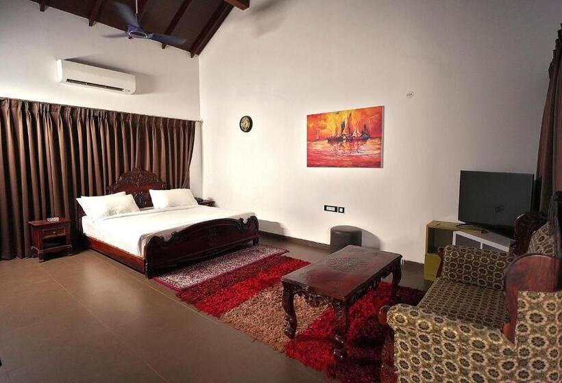 Hotel Alekhya Suite Dona Paula Beach Panaji