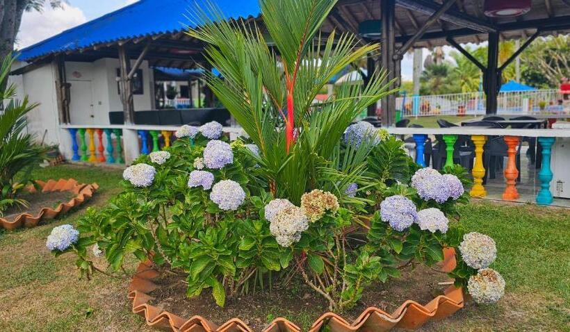 בית מלון כפרי Cabañas Cafeteras Cerritos