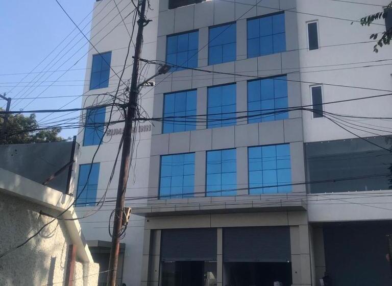 酒店 Kumaon Inn