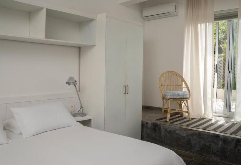 هتل La Posta Beach