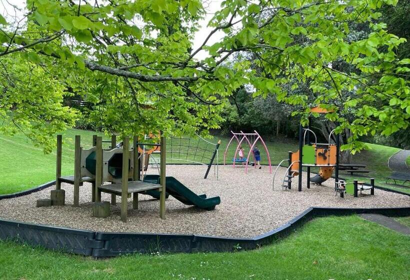 פנסיון Great Value 1b1b Studio In Sandringham   Private Entrance, Close To City, Heat Pump, Netfilx