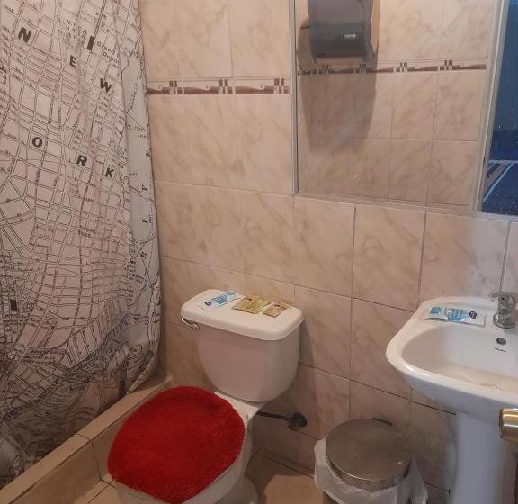 Pensão Hostal Batuco