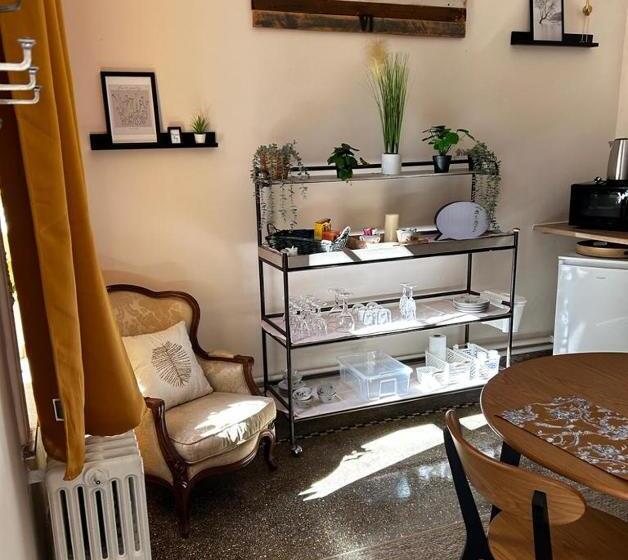 بنسيون Monsieur Michel