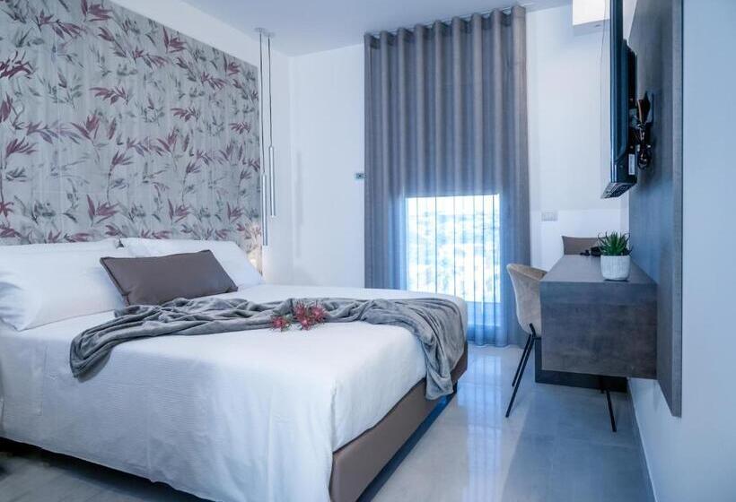 تختخواب و صبحانه Alba In Centro