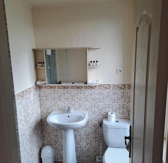 مبيت وإفطار Chateau De Chambres Mont St Michel