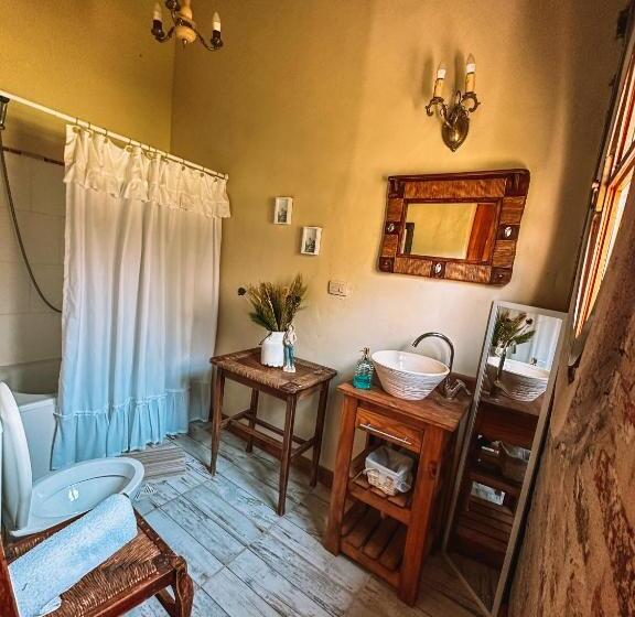 مبيت وإفطار Estancia La Aida