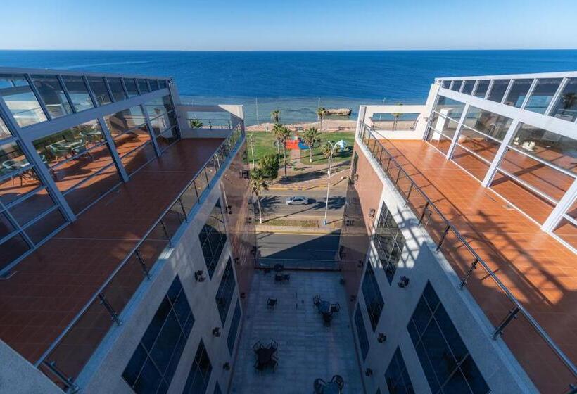 هتل كورال ريف