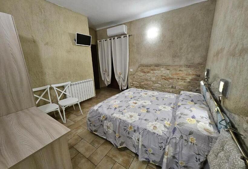فندق Agriturismo Il Raggio Di Sole Di Orpello