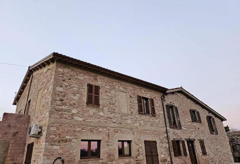 فندق Agriturismo Il Raggio Di Sole Di Orpello