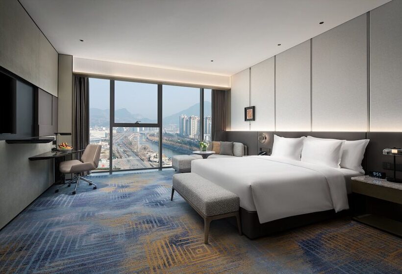 فندق Crowne Plaza Shangluo By Ihg