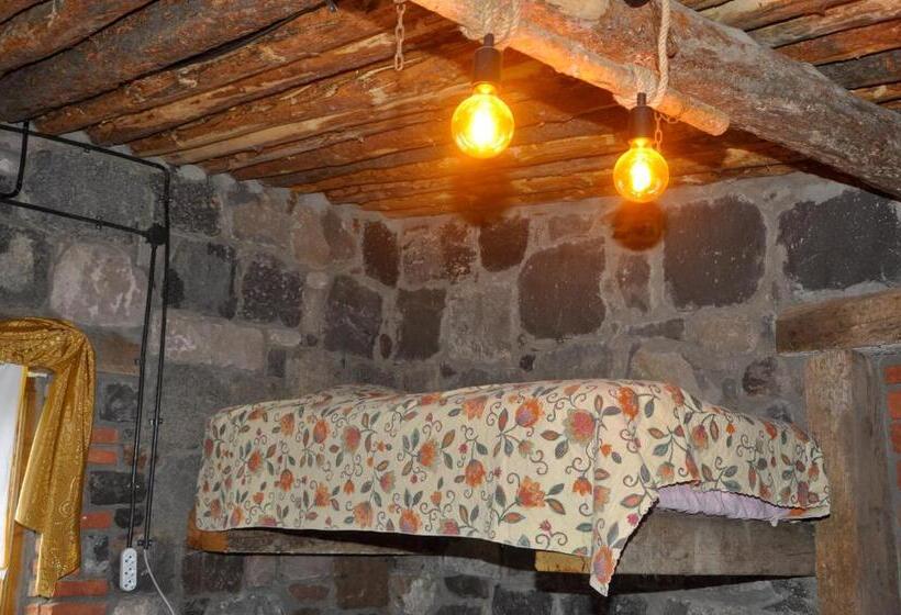 בית מלון כפרי Doğunun Taş Evleri