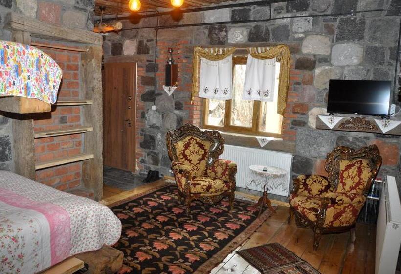 בית מלון כפרי Doğunun Taş Evleri