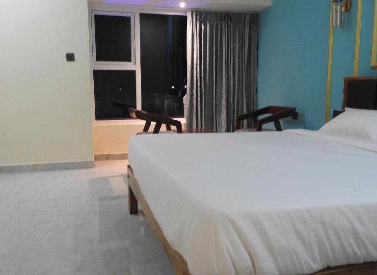 호텔 Nueva Boarding And Lodging