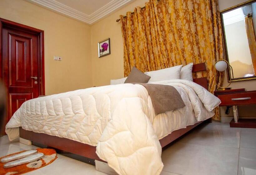 فندق Royal N