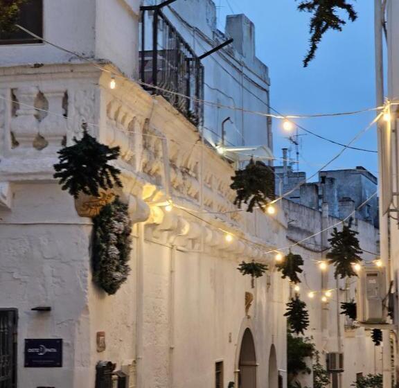 فندق Vecchia Mottola Suite & Spa