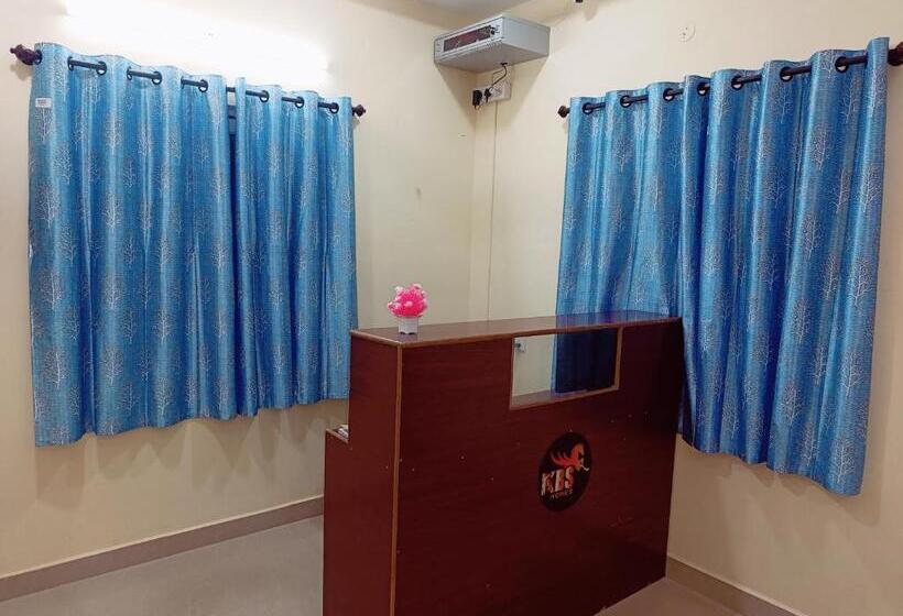 پانسیون Kbs Home Ramapuram