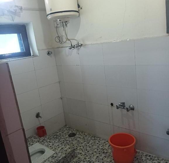 Пансион Malik Guest House