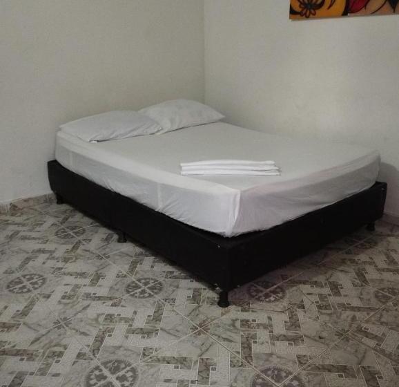 هتل Cabañas De Tolu