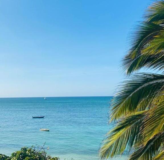 ホテル Kassandra Beach