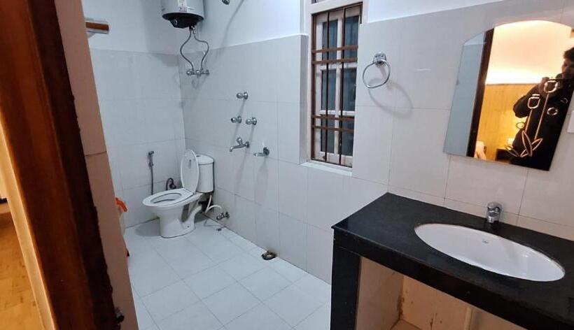 בית מלון כפרי Pemathang