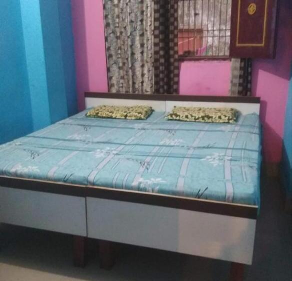 פנסיון Vaishnavi Paying Guest House