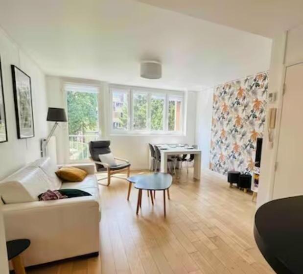 ベッドアンドブレックファースト Chambre Double Dans Appartement, Fibre, Rer B
