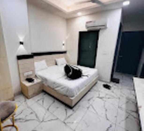 酒店 Prago Varanasi