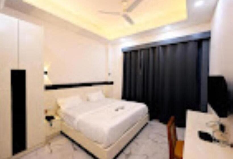 酒店 Prago Varanasi