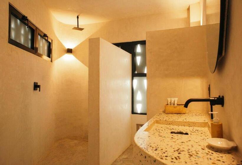 هتل Quiote Quiote