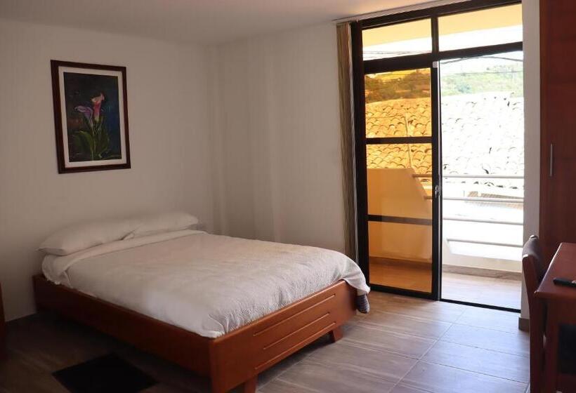 호텔 San Marcos Las Lajas
