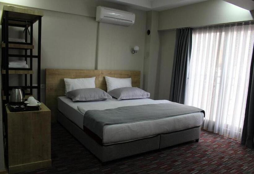 Mojo Otel İzmir