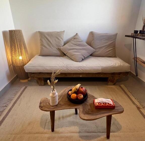 پانسیون Oro Guesthouse