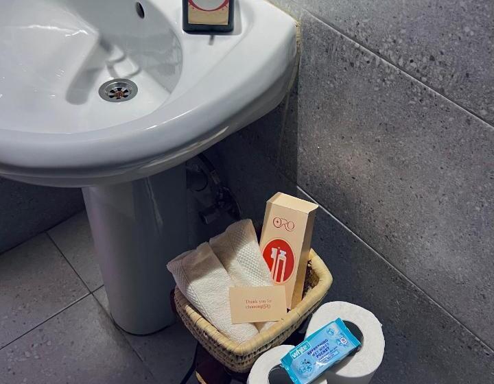 پانسیون Oro Guesthouse